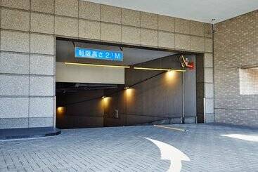 هتل Hanshin Osaka