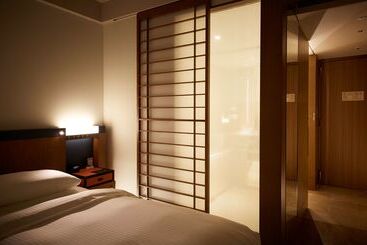 هتل Hilton Nagoya