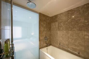 هتل Hilton Nagoya