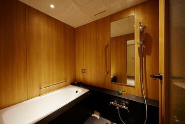 هتل Hilton Nagoya