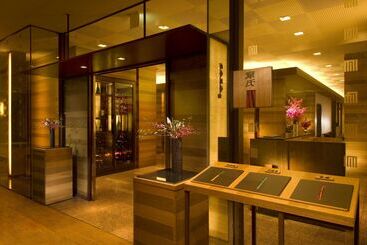 هتل Hilton Nagoya