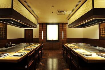 هتل Hilton Nagoya