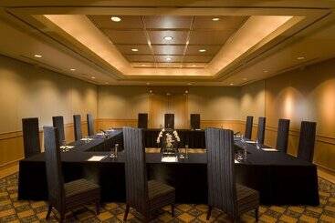 هتل Hilton Nagoya