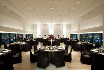 هتل Hilton Nagoya