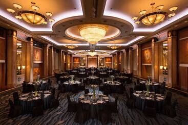 هتل Hilton Nagoya