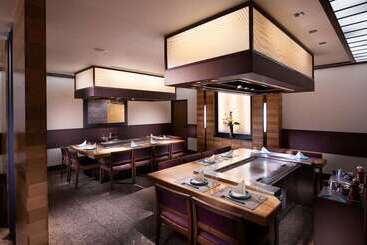 هتل Hilton Nagoya