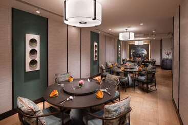 هتل Hilton Nagoya