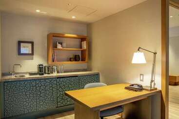 هتل Hilton Nagoya