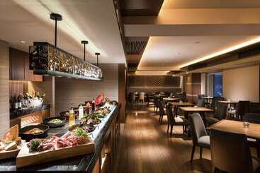 هتل Hilton Nagoya