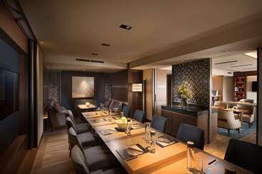 هتل Hilton Nagoya