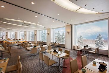هتل Hilton Niseko Village