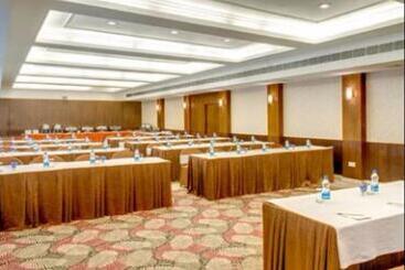 هتل Hindusthan International Kolkata