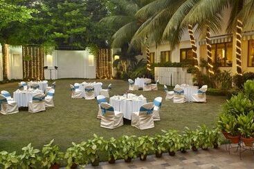 هتل Hindusthan International Kolkata