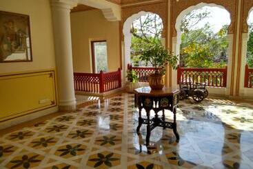 Otel Jai Mahal Palace