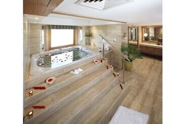 هتل Jaypee Vasant Continental