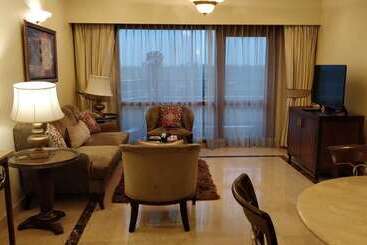 هتل Jaypee Vasant Continental