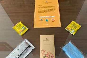 هتل Jaypee Vasant Continental