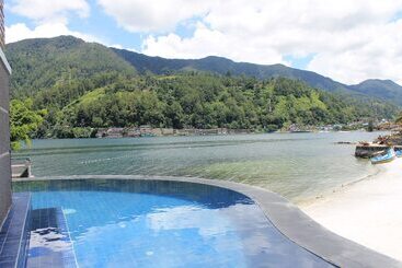 هتل Khas Parapat