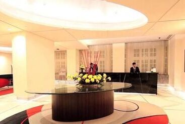 Radisson Blu Marina Hotel Connaught Place