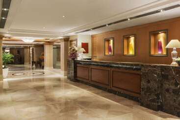 ホテル Ramada Plaza By Wyndham Palm Grove