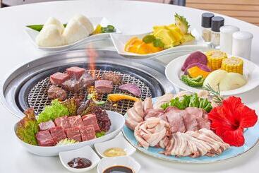 Royal View Hotel Churaumi