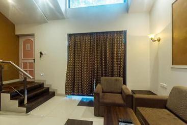 هتل Summer Sands Beach Resort