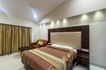 هتل Summer Sands Beach Resort