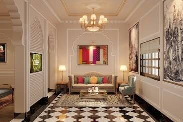 هتل Taj Usha Kiran Palace, Gwalior