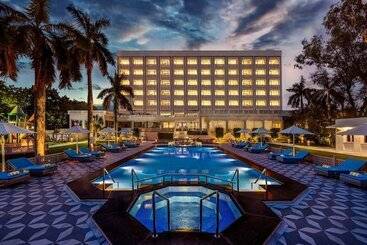 هتل Tajview Agra Ihcl Seleqtions