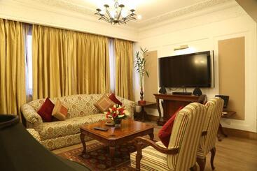 هتل The Ashok, New Delhi