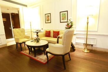 هتل The Ashok, New Delhi