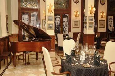 호텔 The Imperial, New Delhi