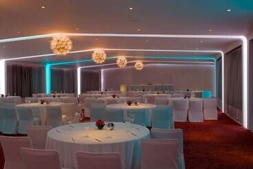 Hotel The Park New Delhi
