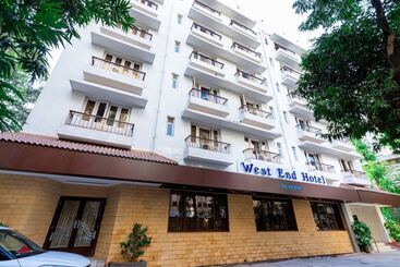 호텔 West End