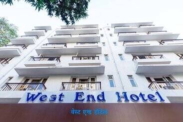호텔 West End