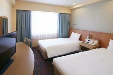 هتل Nest  Naha