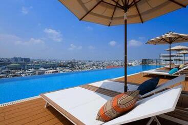 Novotel Okinawa Naha