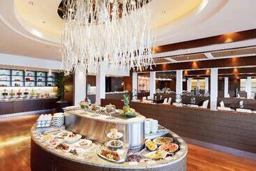 Novotel Okinawa Naha