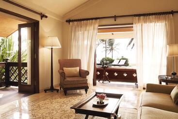 Taj Holiday Village Resort & Spa, Goa