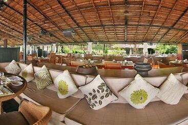 Taj Holiday Village Resort & Spa, Goa