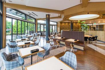 Highland Resort Hotel & Spa