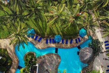 هتل Bamburi Beach