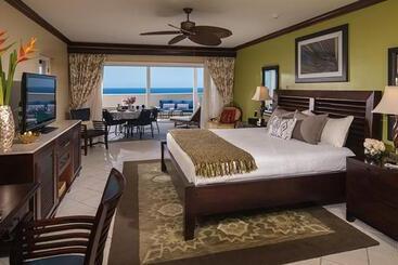 هتل Beaches Ocho Rios - All Inclusive