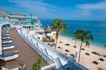 هتل Beaches Ocho Rios - All Inclusive