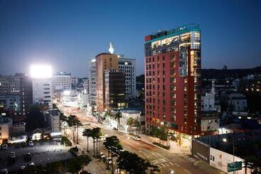 فندق Dears Myeongdong