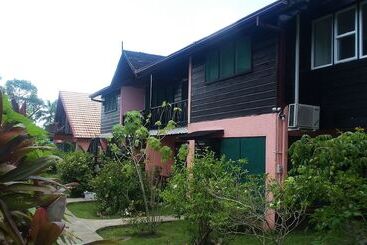 هتل Firefly Beach Cottages