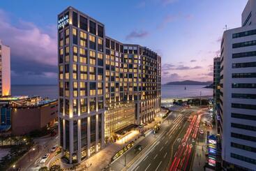 هتل Grand Josun Busan