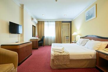 Grand Pacific Hotel Pwtc