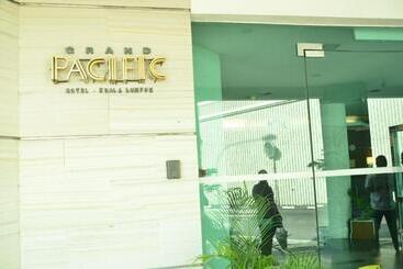 Grand Pacific Hotel Pwtc