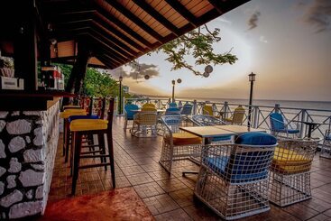 هتل Hibiscus Lodge
